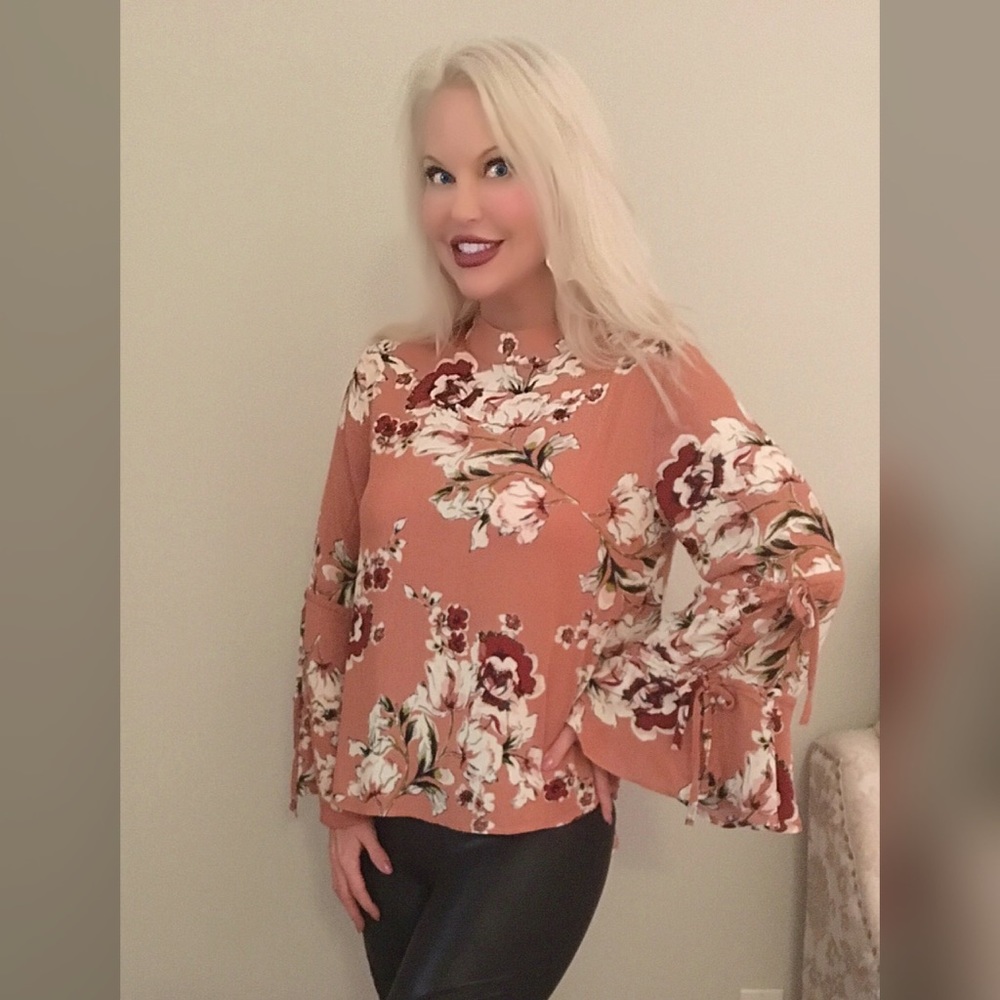 LAST ONE!  💕 Mock Neck Floral Bell Sleeve Top - Picture 3 of 5